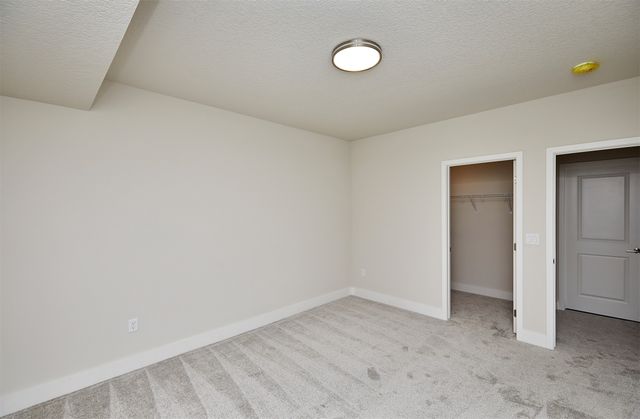 9479 Emilia Lane, West Des Moines, IA 50266