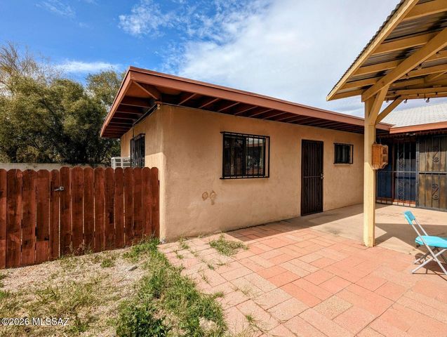 1138 E Hampton Street, Tucson, AZ 85719