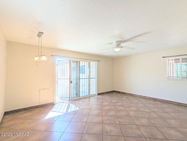 1138 E Hampton Street, Tucson, AZ 85719