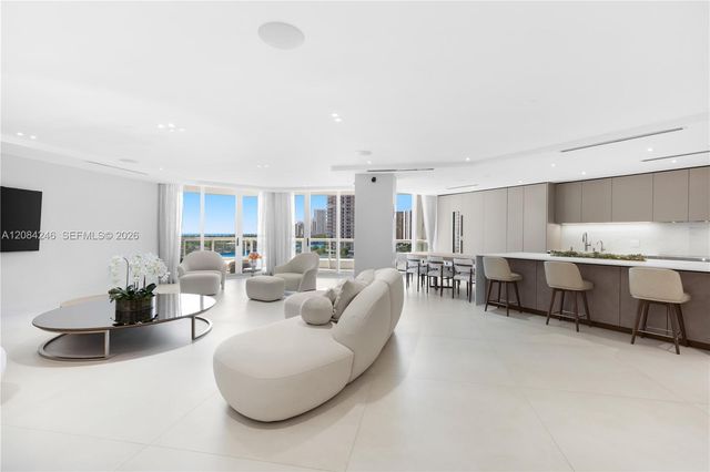 21050 Point Place 902, Aventura, FL 33180