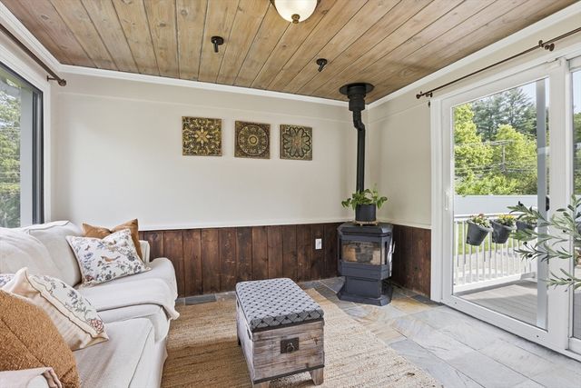 1 Abbot Street, Westford, MA 01886