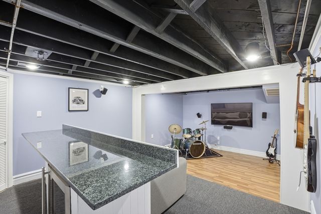 1 Abbot Street, Westford, MA 01886