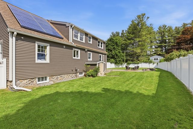 1 Abbot Street, Westford, MA 01886