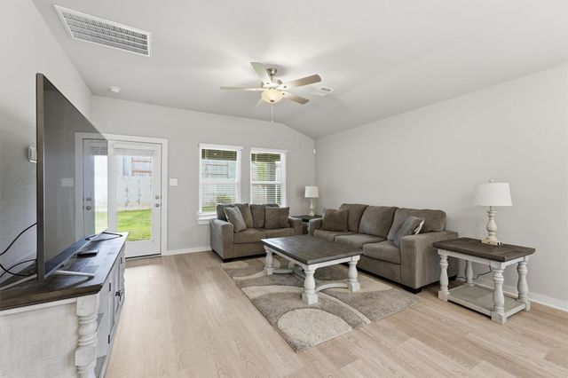 6745 Chinapkin Oak Lane, Conroe, TX 77304