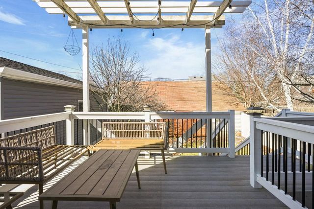 9 N Grand Avenue, Deerfield, WI 53531