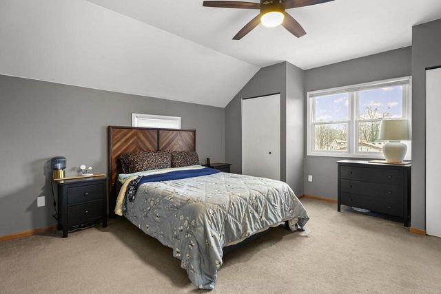 9 N Grand Avenue, Deerfield, WI 53531