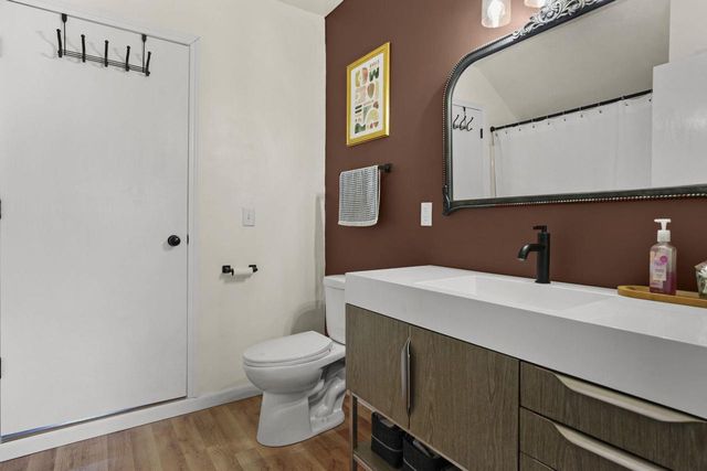 9 N Grand Avenue, Deerfield, WI 53531