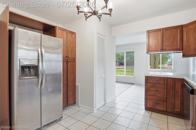 22796 Watt Drive, Farmington Hills, MI 48336