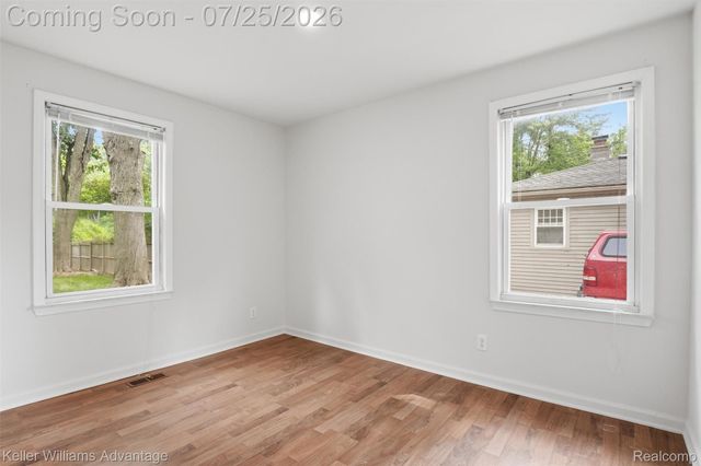 22796 Watt Drive, Farmington Hills, MI 48336