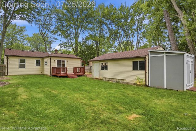 22796 Watt Drive, Farmington Hills, MI 48336