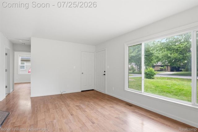 22796 Watt Drive, Farmington Hills, MI 48336