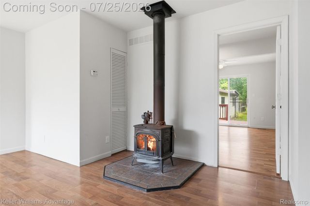 22796 Watt Drive, Farmington Hills, MI 48336