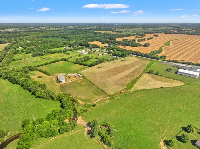 1180 Faulkner Lane, Danville, KY 40422