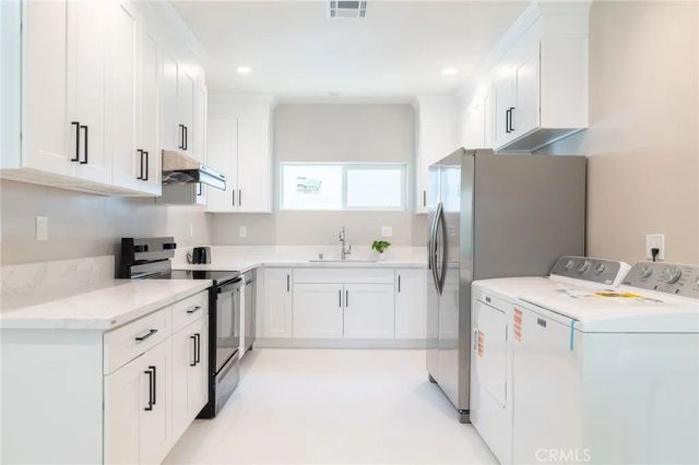 2451 Graydon Avenue, Monrovia, CA 91016