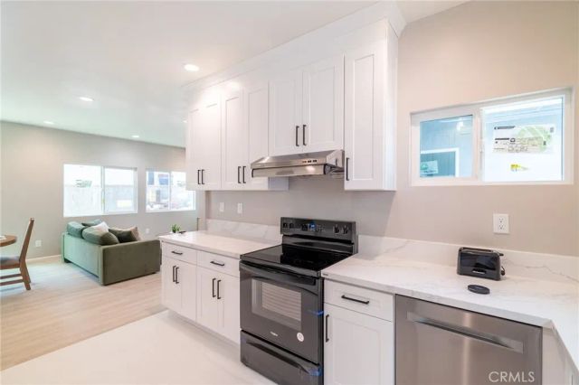 2451 Graydon Avenue, Monrovia, CA 91016