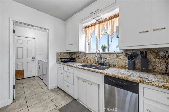 2451 Graydon Avenue, Monrovia, CA 91016