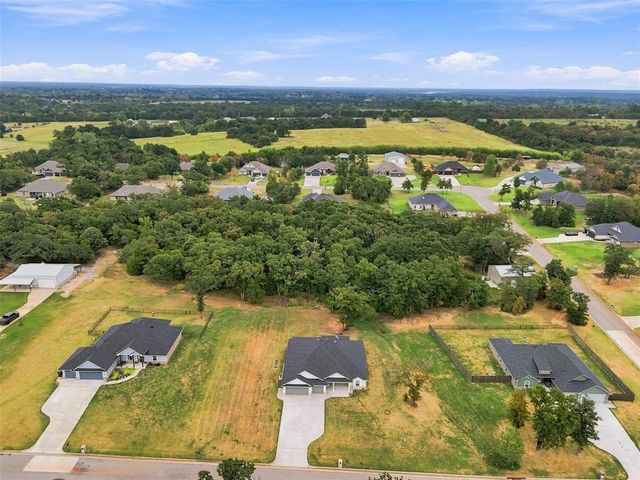 9508 Megans Way, Mcloud, OK 74851