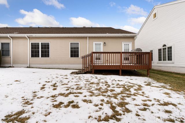 4 Wellington Place, Monroe, NJ 08831