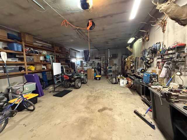 832 KEELING ROAD, North Pole, AK 99705