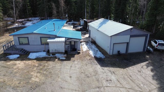 832 KEELING ROAD, North Pole, AK 99705