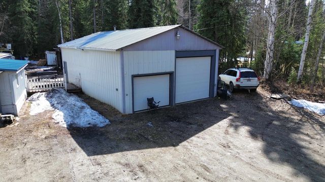 832 KEELING ROAD, North Pole, AK 99705