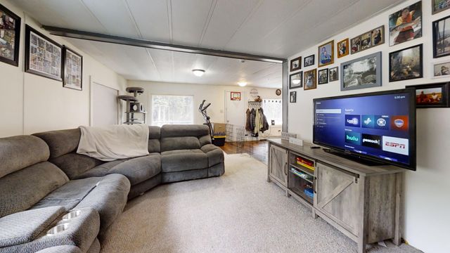 832 KEELING ROAD, North Pole, AK 99705