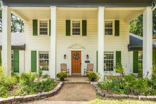 2121 ABERGELDIE DR, Memphis, TN 38119