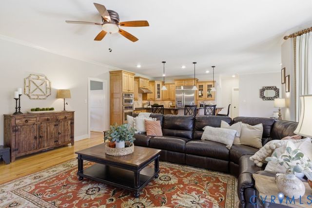 5025 Westcott Ridge Dr, Glen Allen, VA 23059