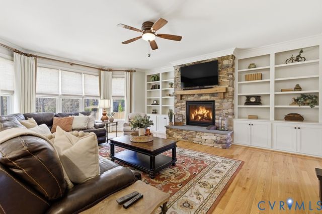 5025 Westcott Ridge Dr, Glen Allen, VA 23059