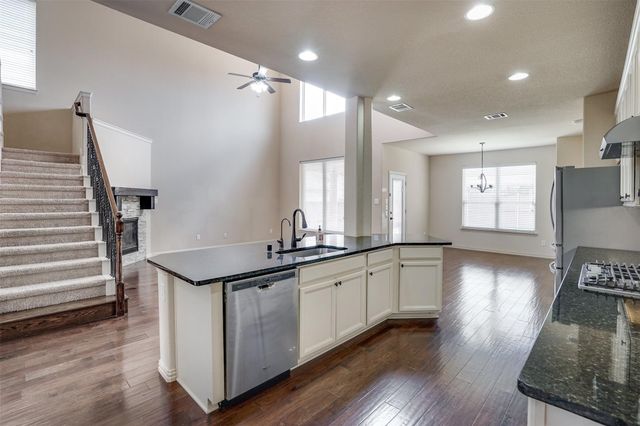 8813 Denstone Drive, Mckinney, TX 75070