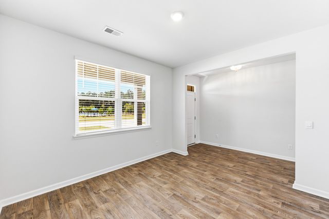 368 Lake Ridge Boulevard, Summerville, SC 29486