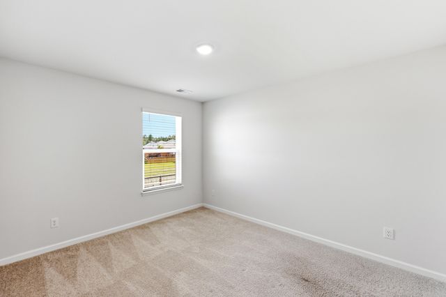 368 Lake Ridge Boulevard, Summerville, SC 29486
