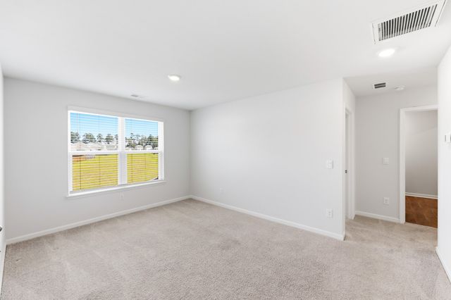368 Lake Ridge Boulevard, Summerville, SC 29486