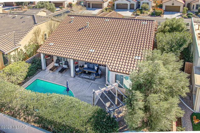 2445 E Sky Creek Drive, Green Valley, AZ 85614