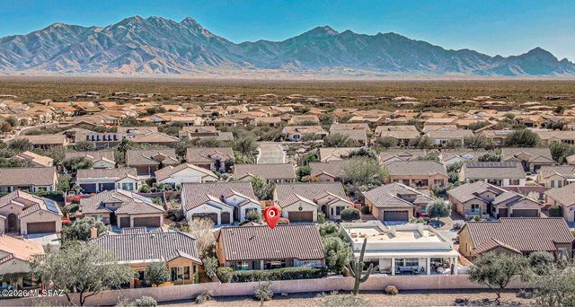 2445 E Sky Creek Drive, Green Valley, AZ 85614
