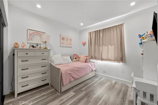 8404 Woodley Place, North Hills, CA 91343