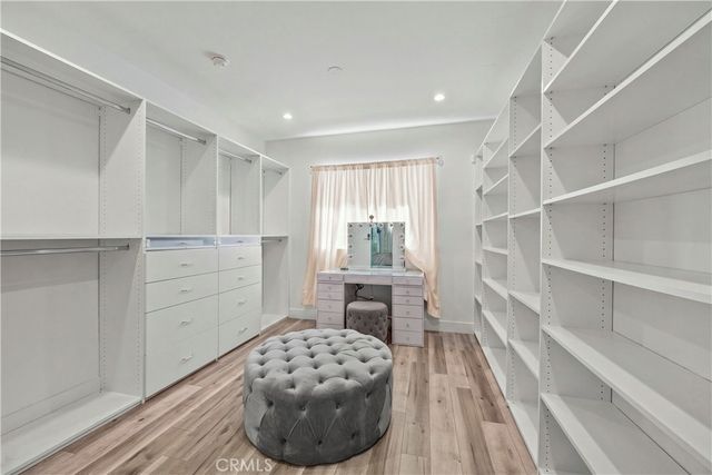 8404 Woodley Place, North Hills, CA 91343