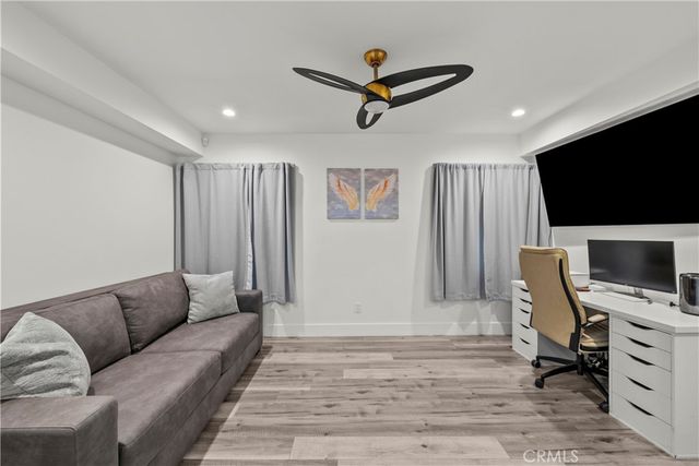 8404 Woodley Place, North Hills, CA 91343