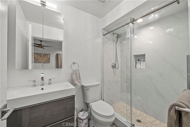 8404 Woodley Place, North Hills, CA 91343