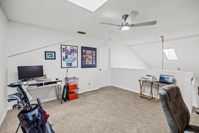 933 NE Sandalwood Place, Jensen Beach, FL 34957