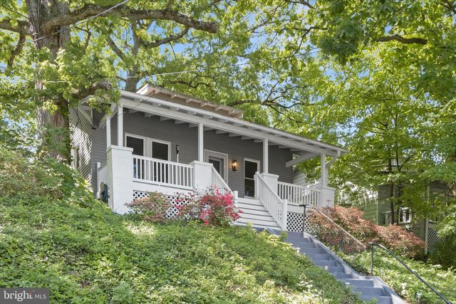 1403 NEWTON ST NE, Washington, DC 20017