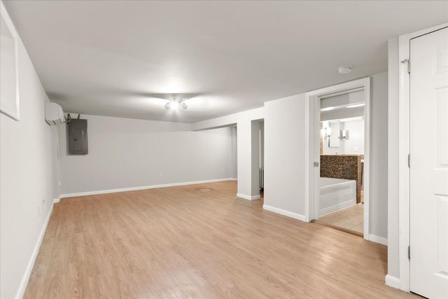 1403 NEWTON ST NE, Washington, DC 20017