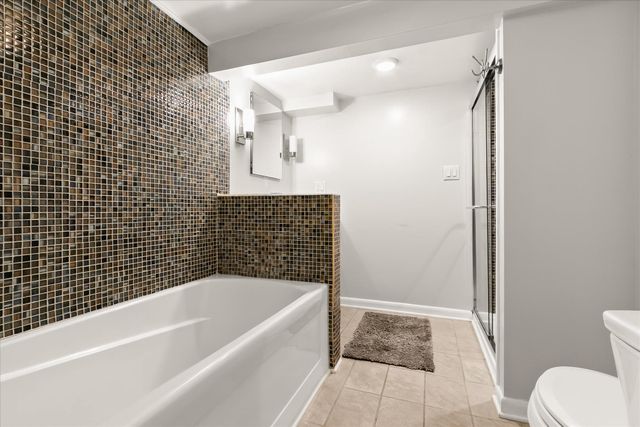1403 NEWTON ST NE, Washington, DC 20017