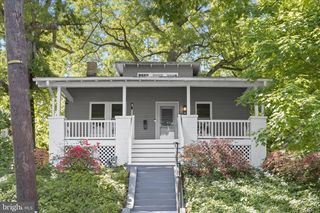 1403 NEWTON ST NE, Washington, DC 20017