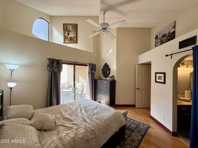 10301 N 70TH Street 225, Paradise Valley, AZ 85253