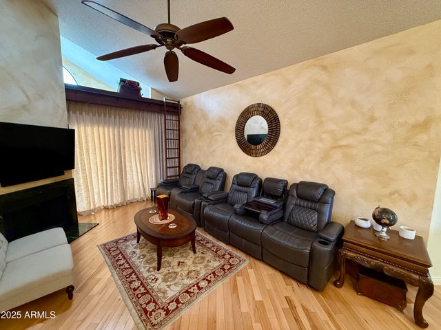 10301 N 70TH Street 225, Paradise Valley, AZ 85253