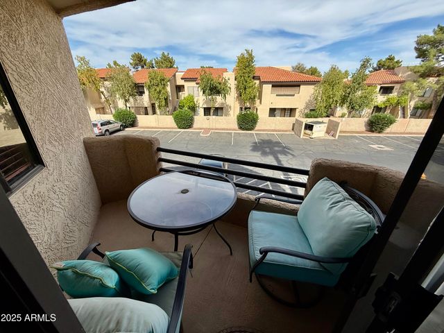 10301 N 70TH Street 225, Paradise Valley, AZ 85253