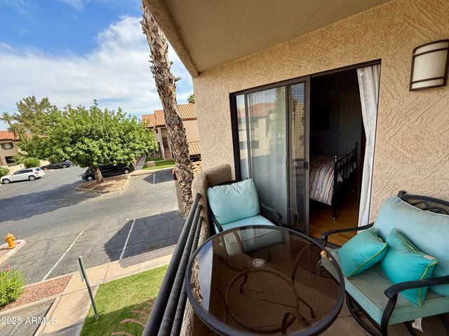 10301 N 70TH Street 225, Paradise Valley, AZ 85253