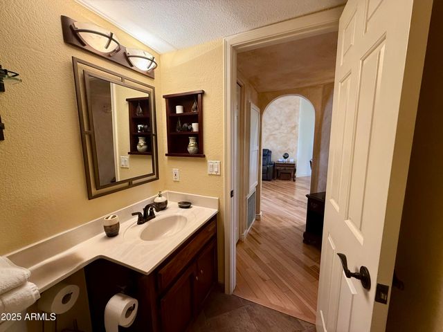 10301 N 70TH Street 225, Paradise Valley, AZ 85253