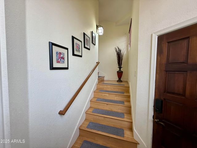 10301 N 70TH Street 225, Paradise Valley, AZ 85253